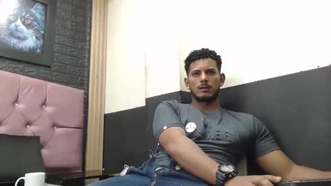 chris_dick2 online show from October 2025 05:52:01 AM