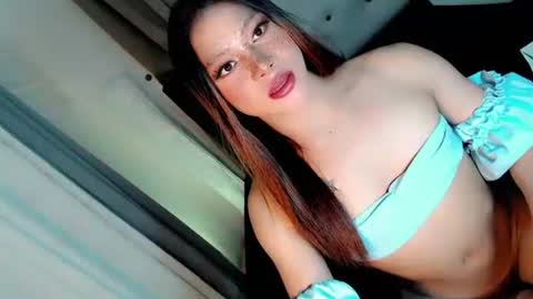 Snapshot of christina_wills chatting on September 2025 08:55:02 PM christina_wills online show from September 2025 08:55:02 PM