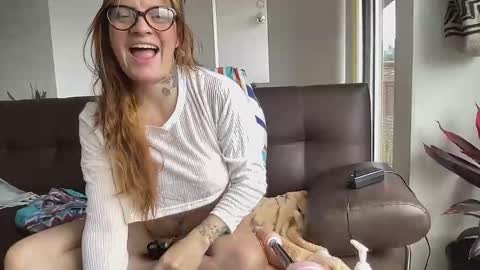 Val riess -- Instagram free online show from March 2025 04:07:02 PM