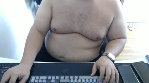 Snapshot of chubbyvix chatting on September 2025 06:10:01 PM AstorYvr online show from September 2025 06:10:01 PM