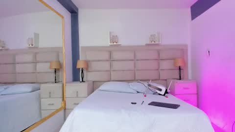 Snapshot of cintiacolins chatting on November 2025 08:42:02 PM CintiaCollins online show from November 2025 08:42:02 PM