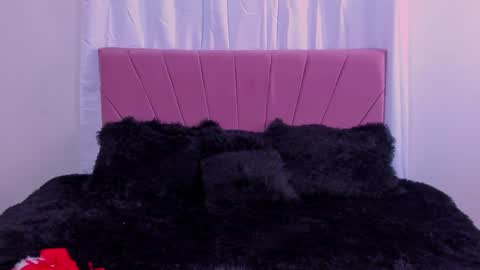 Snapshot of cintiacolins chatting on December 2025 08:14:02 PM CintiaCollins online show from December 2025 08:14:02 PM