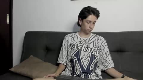 Snapshot of cirosky_elchicopolla chatting on December 2025 03:34:01 AM cirosky_elchicopolla online show from December 2025 03:34:01 AM