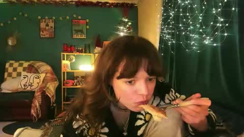 Clancy online show from December 2025 06:57:02 PM