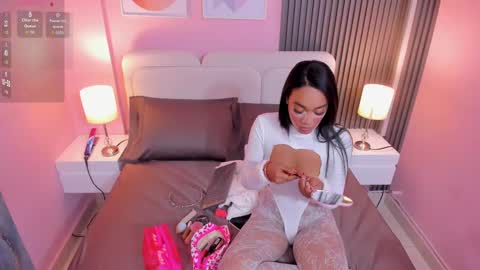 clauwdeen  wolf online show from September 2025 08:25:01 PM