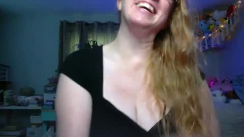 Kate online show from September 2025 10:20:01 PM