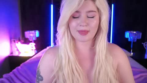 onlyfans amyleyy online show from December 2024 10:54:01 AM