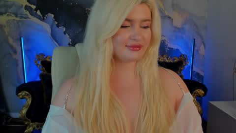 onlyfans amyleyy online show from February 2025 10:41:01 AM