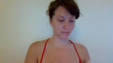 Snapshot of cosmiccoquette chatting on September 2025 02:38:02 PM mamimaritza online show from September 2025 02:38:02 PM