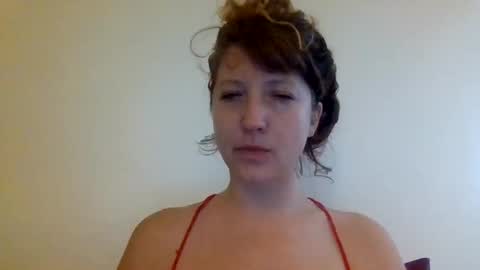 Snapshot of cosmiccoquette chatting on September 2025 05:02:01 PM mamimaritza online show from September 2025 05:02:01 PM