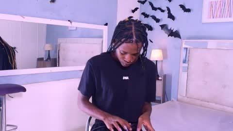 Snapshot of criisbrown_ chatting on November 2025 06:29:01 PM CriisBrown online show from November 2025 06:29:01 PM