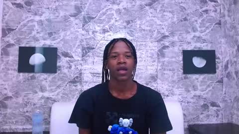 Snapshot of criisbrown_ chatting on November 2025 11:20:02 AM CriisBrown online show from November 2025 11:20:02 AM