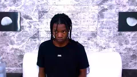 Snapshot of criisbrown_ chatting on November 2025 11:10:02 AM CriisBrown online show from November 2025 11:10:02 AM