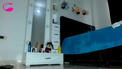 Snapshot of criss1964 chatting on February 2025 05:36:01 PM yereimis y jaider online show from February 2025 05:36:01 PM