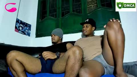 Snapshot of criss1964 chatting on October 2025 02:10:01 AM yereimis y jaider online show from October 2025 02:10:01 AM