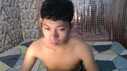 Snapshot of cristal1xox chatting on December 2025 12:25:02 PM cristal1xox online show from December 2025 12:25:02 PM