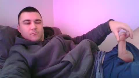 Snapshot of crush380 chatting on December 2024 04:59:02 PM Crush380 online show from December 2024 04:59:02 PM