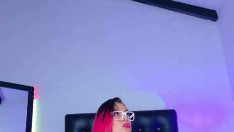 cumeater_mommy online show from September 2025 09:05:01 PM