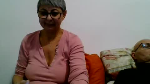 couple online show from December 2024 06:03:02 PM