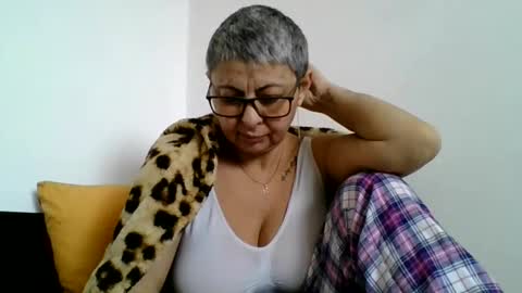 couple online show from February 2025 12:57:02 PM