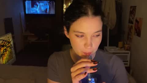 Mary online show from September 2025 06:41:02 PM