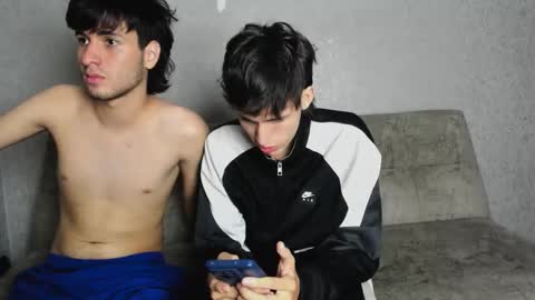 Snapshot of cute_boys18 chatting on October 2025 06:33:01 AM ARTURO-18 MATIAS-18 NIKOLAY-19 HADES-18 GABO-19 online show from October 2025 06:33:01 AM