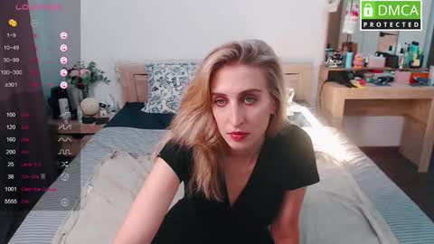 Milana online show from September 2025 08:30:02 AM
