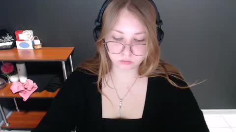 Veronica online show from January 2025 11:05:02 AM