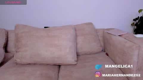 Snapshot of cute_molly18 chatting on February 2025 03:33:02 AM Maria online show from February 2025 03:33:02 AM