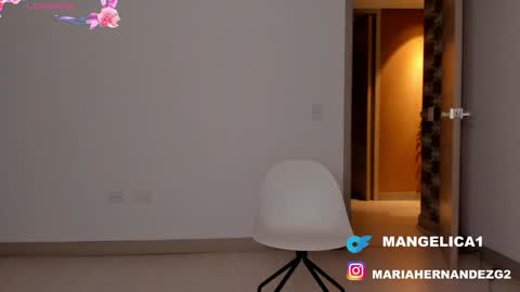Snapshot of cute_molly18 chatting on March 2025 01:27:01 AM Maria online show from March 2025 01:27:01 AM