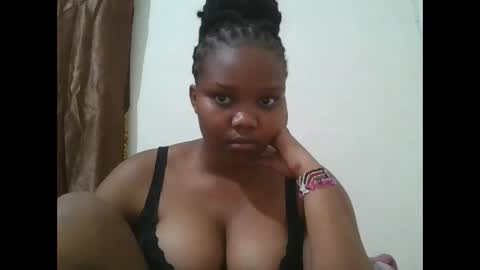 Snapshot of cuteebony2 chatting on October 2025 11:38:02 PM Sheila online show from October 2025 11:38:02 PM