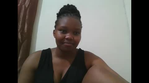 Snapshot of cuteebony2 chatting on October 2025 12:17:01 PM Sheila online show from October 2025 12:17:01 PM