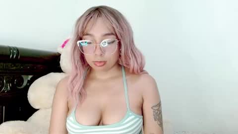 Mishel online show from January 2025 04:57:02 AM