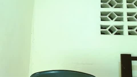 Mishel online show from February 2025 04:03:01 AM