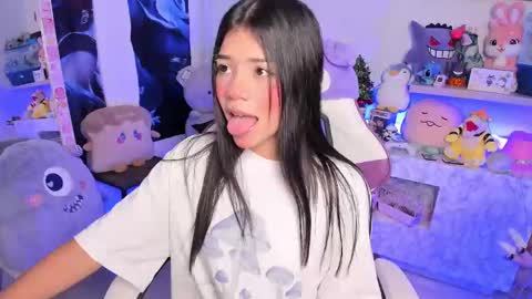  - independent model online show from February 2025 10:54:01 PM