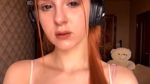 Snapshot of cyndydemyan chatting on September 2025 08:13:02 AM Mia online show from September 2025 08:13:02 AM