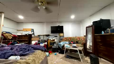 Snapshot of daddydic120402 chatting on October 2025 04:42:02 PM daddydic120402 online show from October 2025 04:42:02 PM