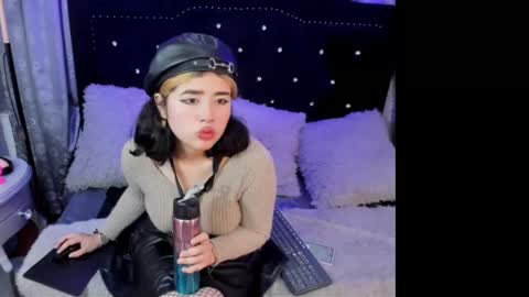 Dafne  online show from September 2025 10:50:01 AM