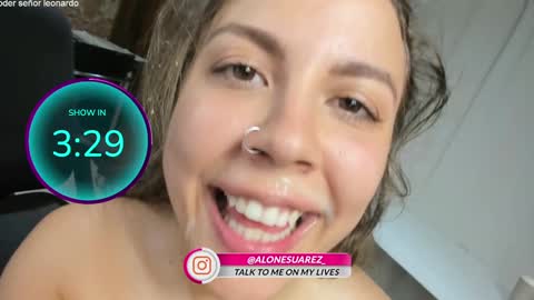 Alondra Suarez online show from September 2025 01:33:02 PM