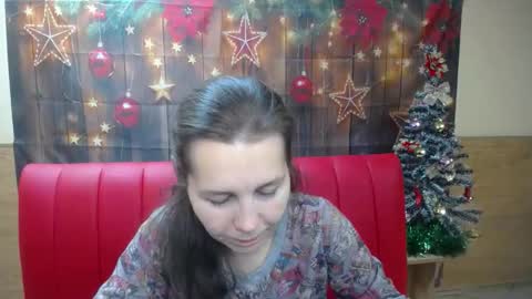 DaisyEdit online show from December 2025 06:53:02 AM