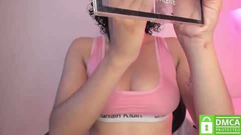 Snapshot of dalhila chatting on November 2025 12:19:01 AM D A L H I L A online show from November 2025 12:19:01 AM