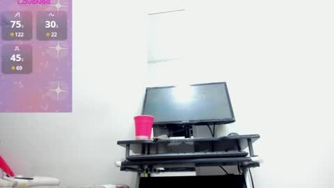  Ren  online show from December 2024 03:22:02 AM