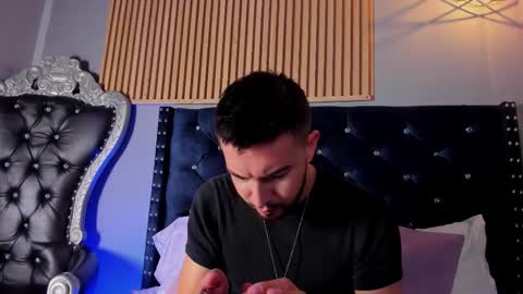 dalton_white online show from September 2025 07:37:02 PM