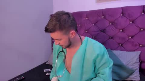 dalton_white online show from September 2025 08:00:02 PM