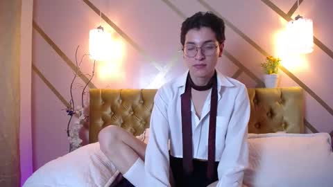 Damiian21  online show from February 2025 01:01:01 PM
