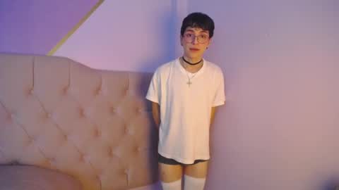 Damiian21  online show from March 2025 02:08:02 PM