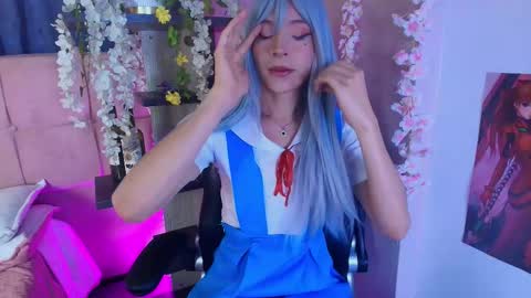 Damiian21  online show from September 2025 01:13:01 PM