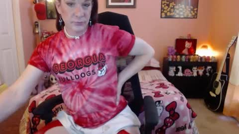 Dani L Kryze online show from February 2025 12:47:02 PM