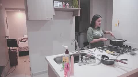 Snapshot of dan_and_daya chatting on November 2025 12:21:02 AM AbyssVoid online show from November 2025 12:21:02 AM