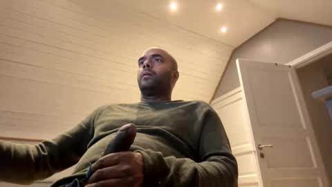 Snapshot of dan_the_man43 chatting on November 2025 06:08:01 PM dan_the_man43 online show from November 2025 06:08:01 PM